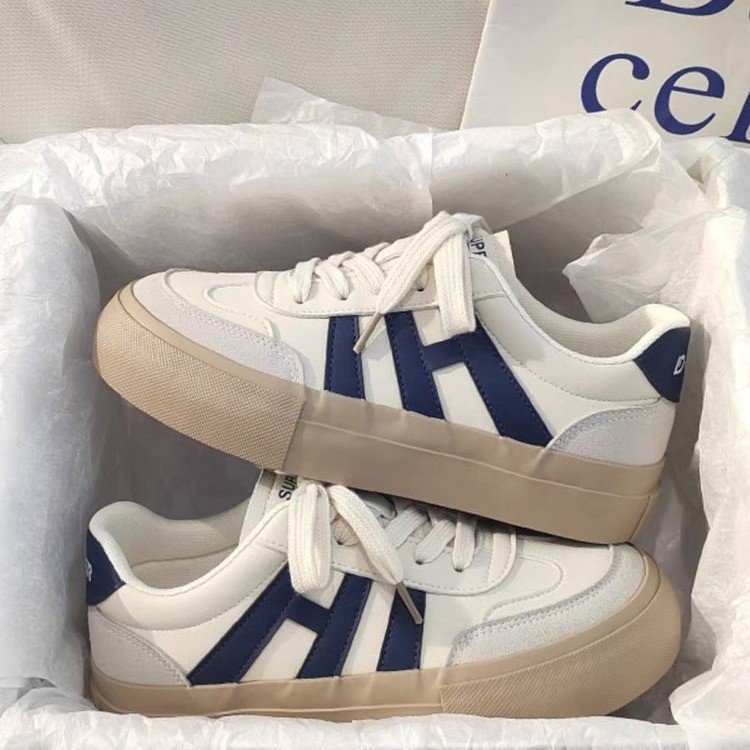 Autumn Thick Bottom Retro Fashion Sports Casual Shoes For Women's