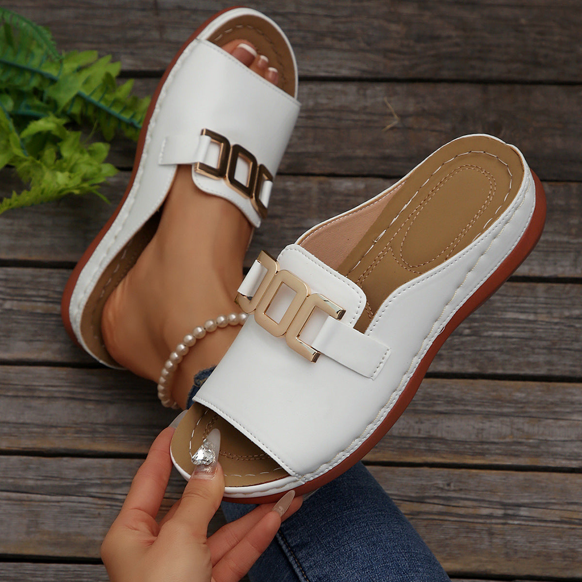 Comfortable Slip-On Buckled Design Fashion Slides For Women