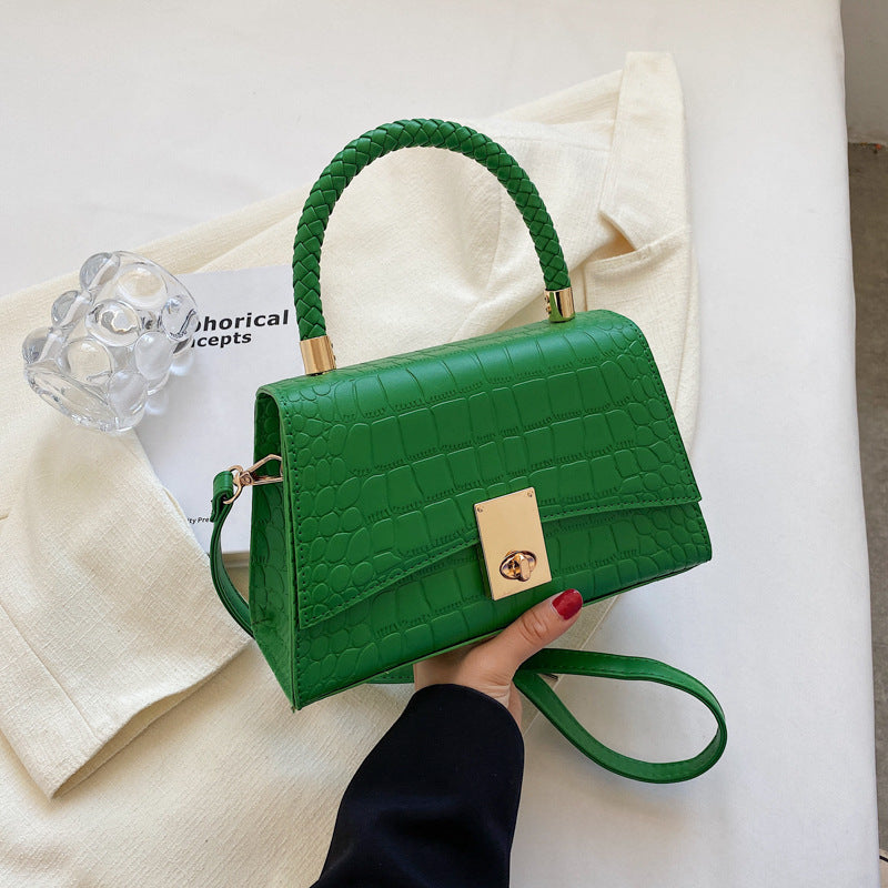 Stone Grain Messenger Bag Is Fashionable For Women's