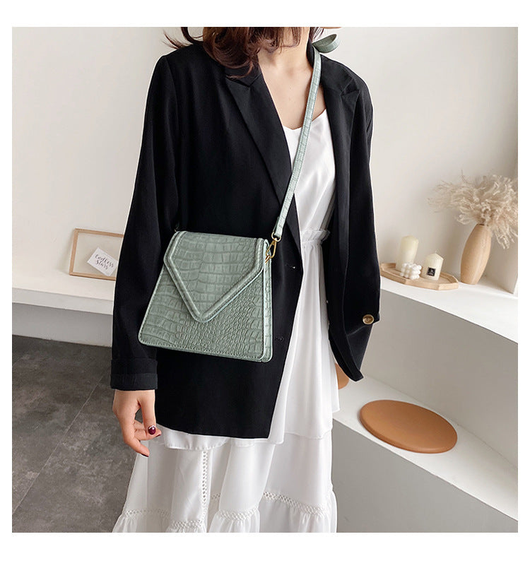 Everyday Chic Croc Effect Mini Messenger Bag Everyday Chic Croc Effect Mini Messenger Bag Shoulder Bag Black Crossbody Bag