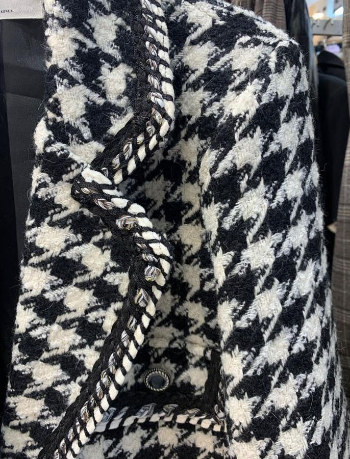 Elegant Black & White Checkered Blazer Coat Women's French Loose Woven Tweed Top