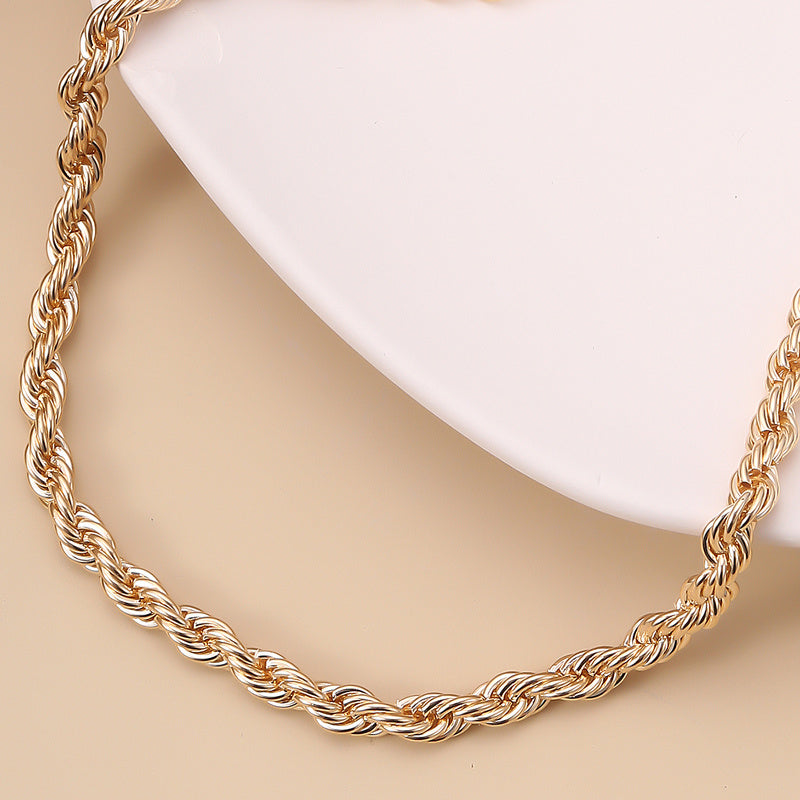 Simple And Fashionable Twist Chain Anklet Women Wear Ankle Accessories