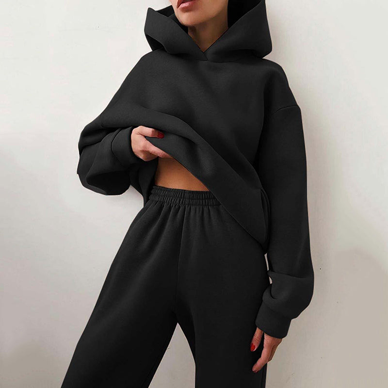 Oversized Fleece Tracksuit Set – Cozy Comfort Meets Street Style Simple Solid Color Hooded Casual Suit