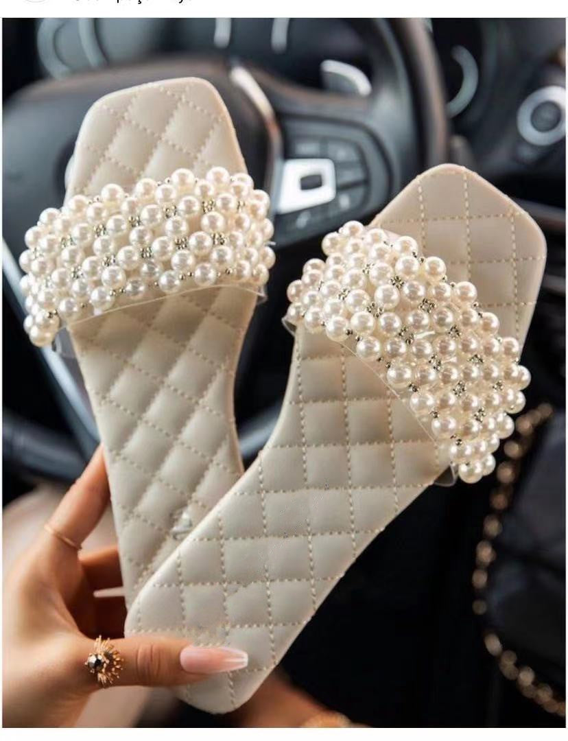 Trendy Slippers That Steal the Spotlight Ladies Casual Summer Flat Beach Slippers Women Slippers