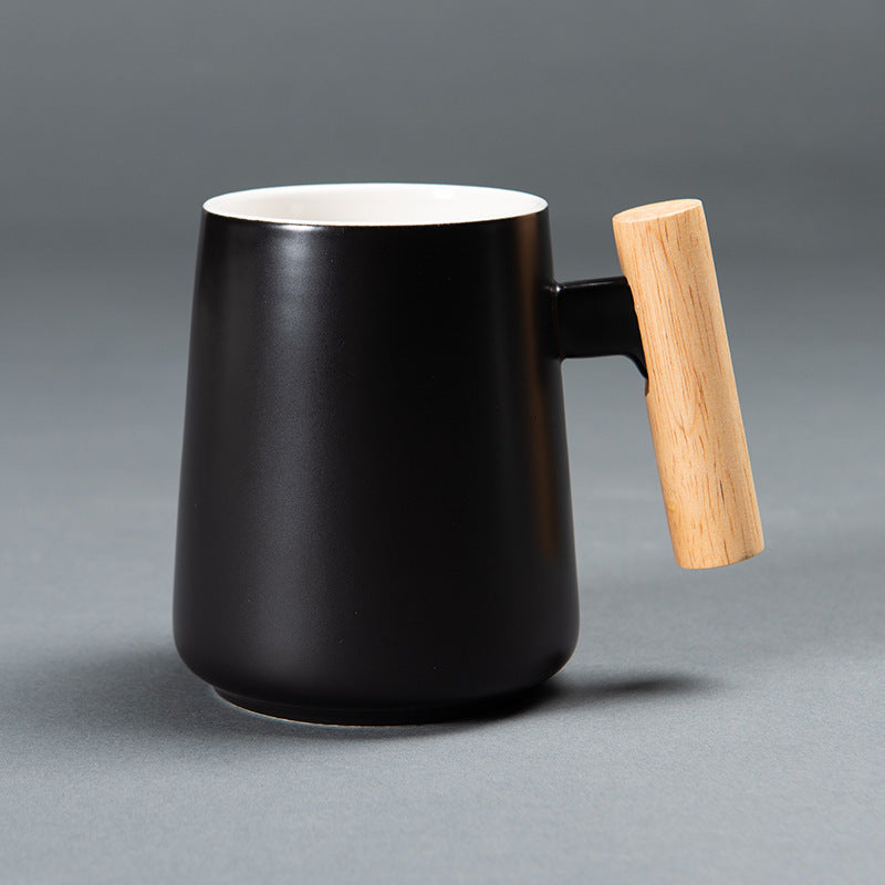 Aesthetic Home Office Coffee & Tea Cup with Lid Ceramic Mug With Wooden Handle Mug Coffee Cup