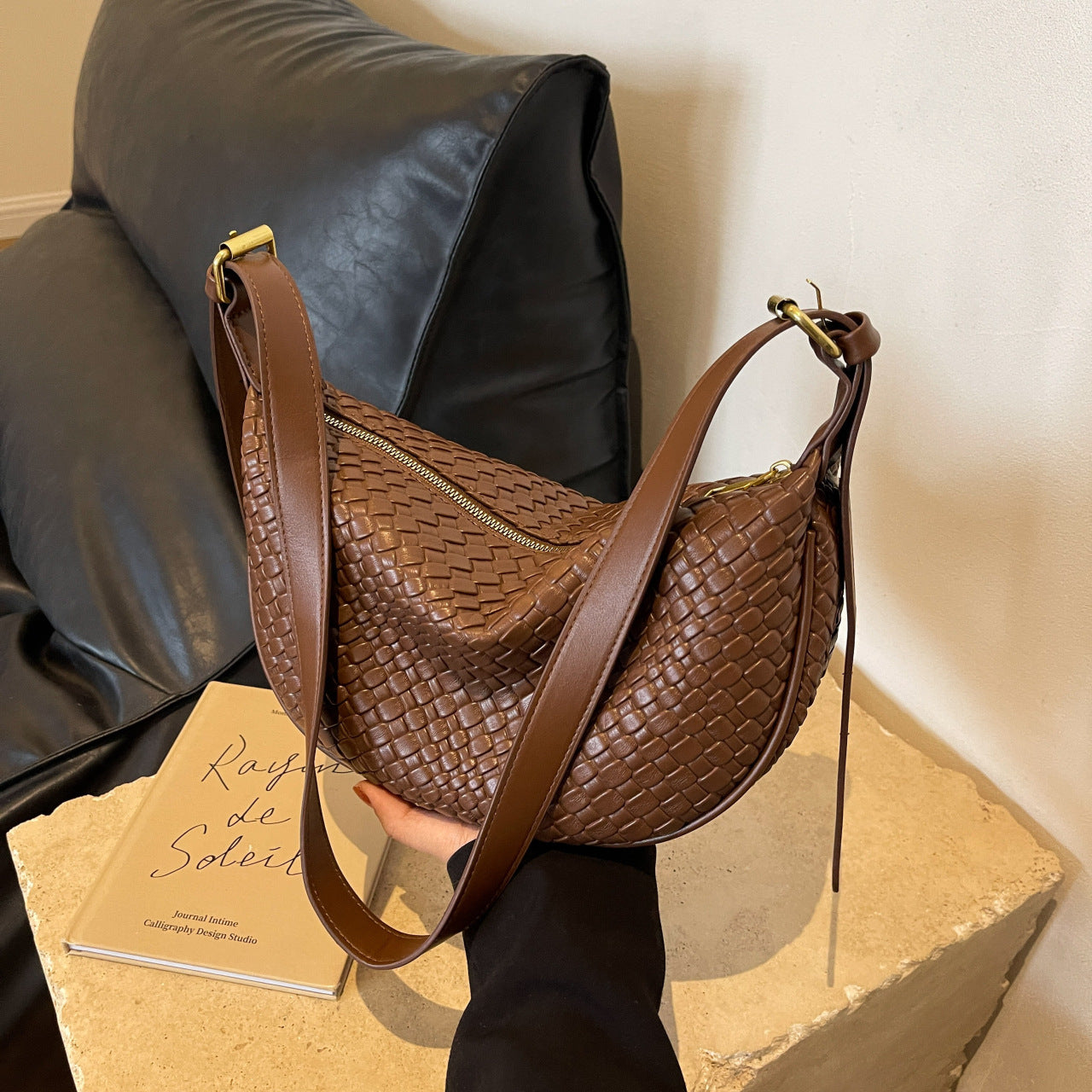 Woven Crescent Shoulder Bag – Casual Textured Sling in Neutral Tones Dumpling Bag Casual Crossbody Shoulder Bag For Women's