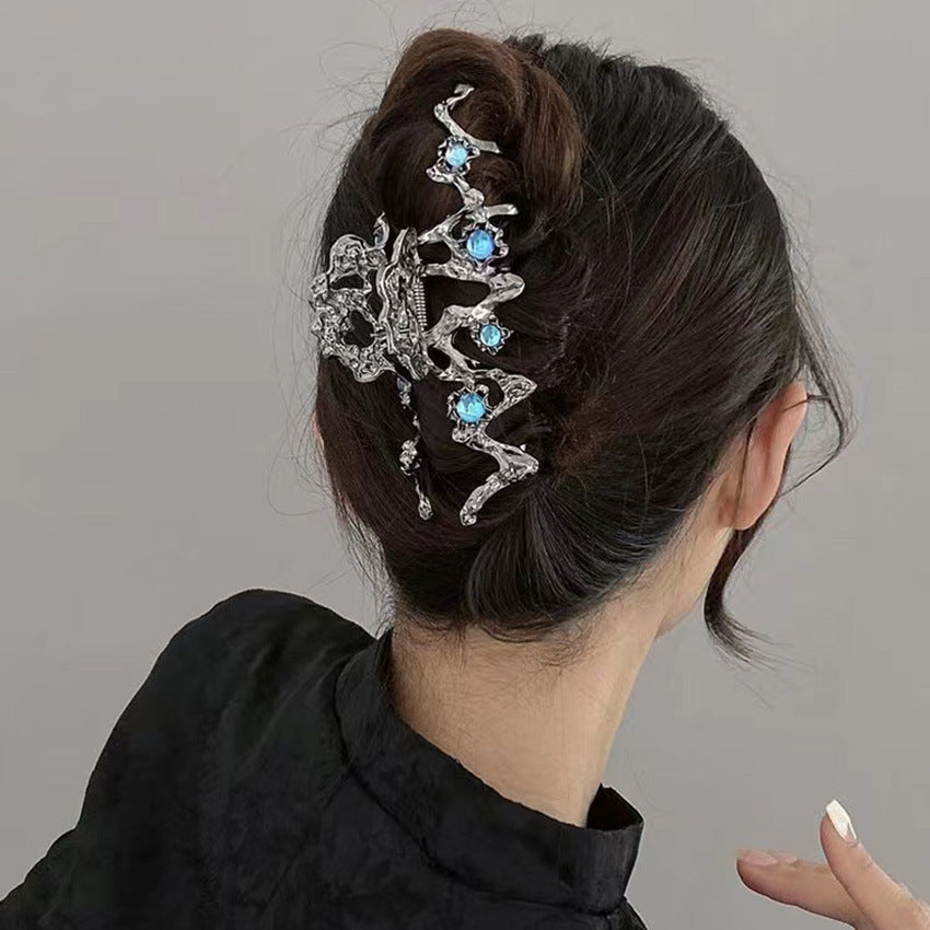 Elegant Statement Hair Clip for Updos Shark Minority Personality Hair Accessories