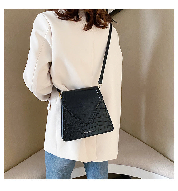 Everyday Chic Croc Effect Mini Messenger Bag Everyday Chic Croc Effect Mini Messenger Bag Shoulder Bag Black Crossbody Bag