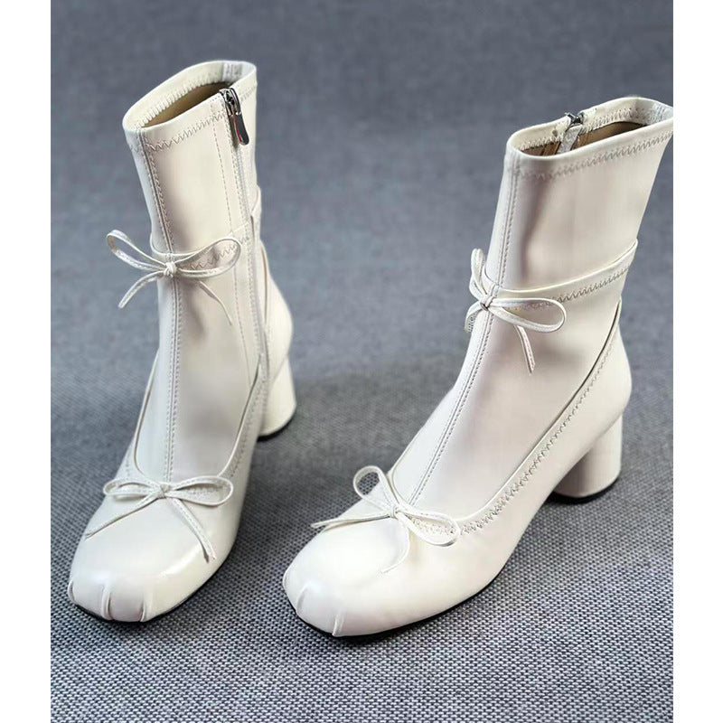 Ballet Style White High-heeled Round Head Thin Boots