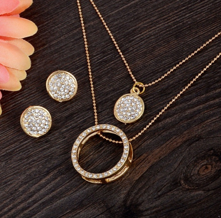 Elegant Gold Plated Rhinestone Jewelry Set Crystal Pendant Necklace & Earrings Set Women's