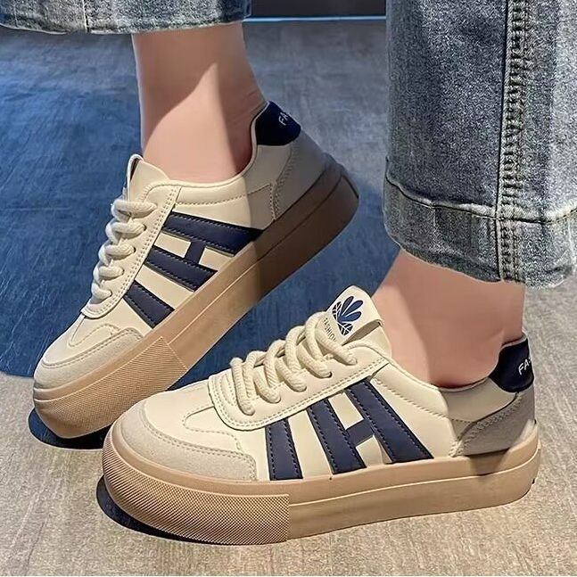Autumn Thick Bottom Retro Fashion Sports Casual Shoes For Women's