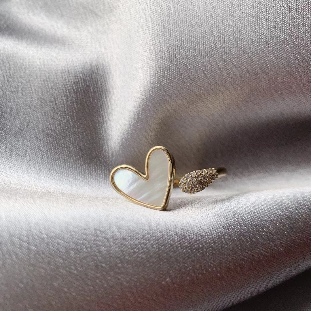 White Love Ring Microinlaid Zircon Opening Ring White Heart
