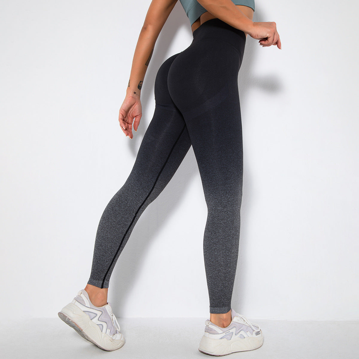 Sculpt Glow Ombré Seamless Leggings – Contour Meets Color Women's Gradual Smiling Face Yoga Pants