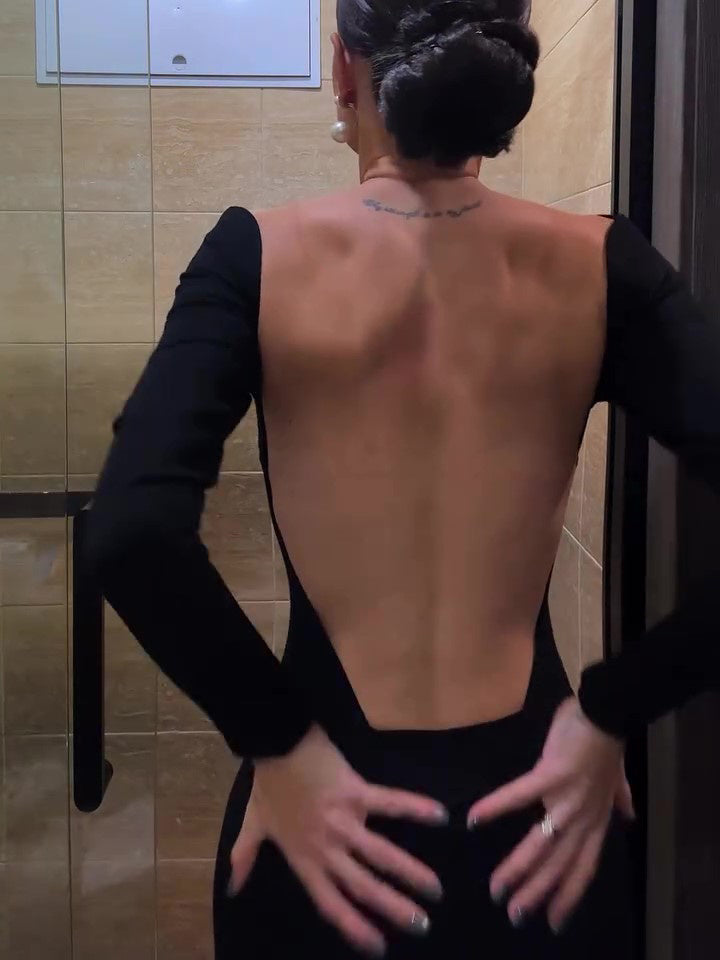 Black Backless Long Sleeve Maxi Dress