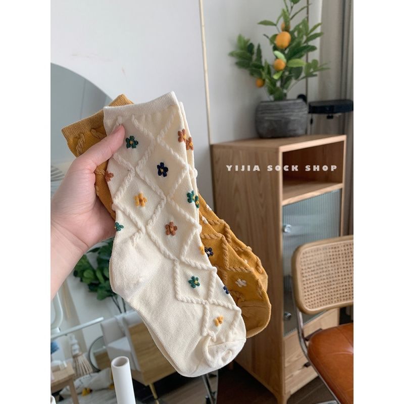 Socks Dongdaemun Rhombus Embossed Small Flowers