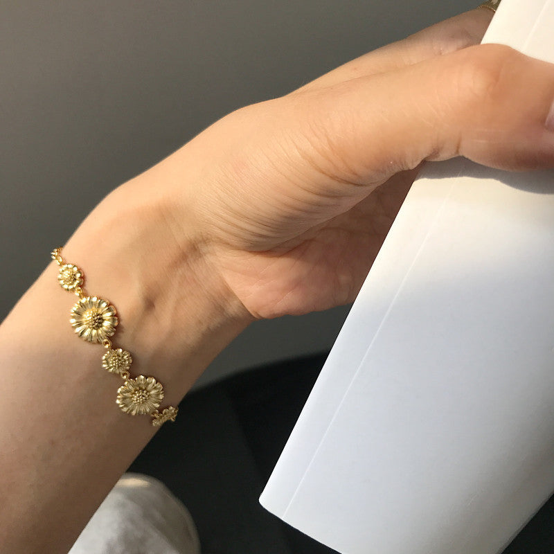 minimal Golden Bracelet for womens