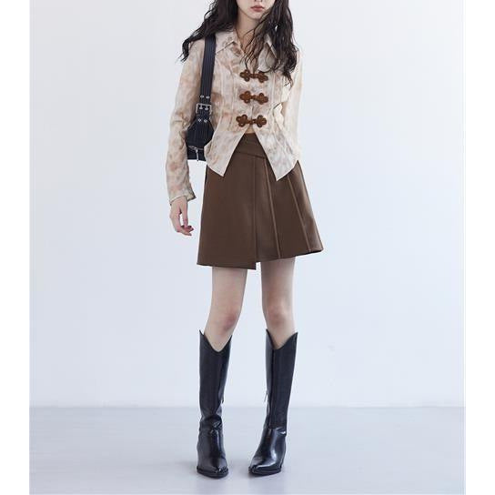 Slim-fit Top With Special-interest Design Buckle