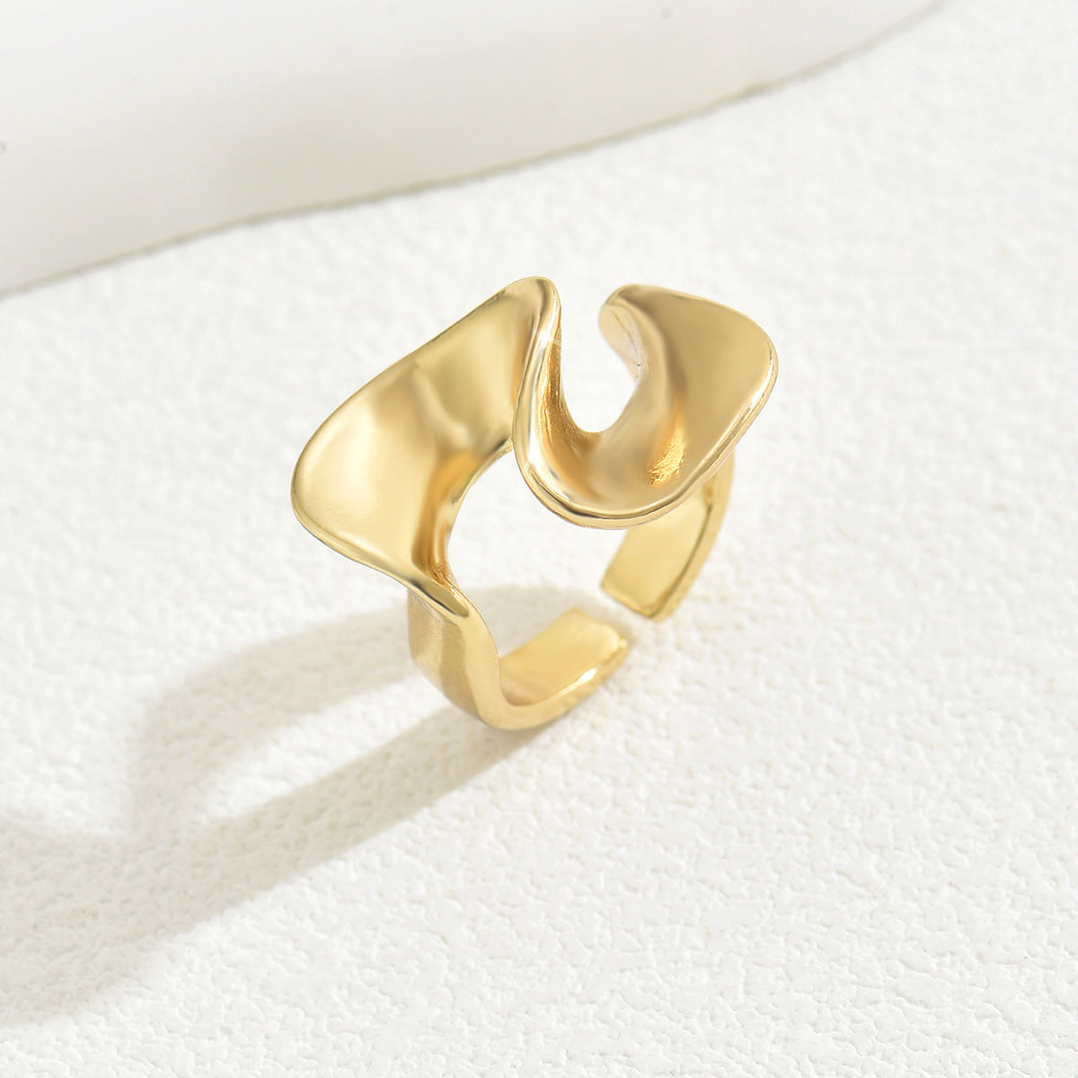 Artistic Fluid Design Gold Ring | Bold & Minimalist Index Finger 18K Electroplating Adjustable All-Match Ring