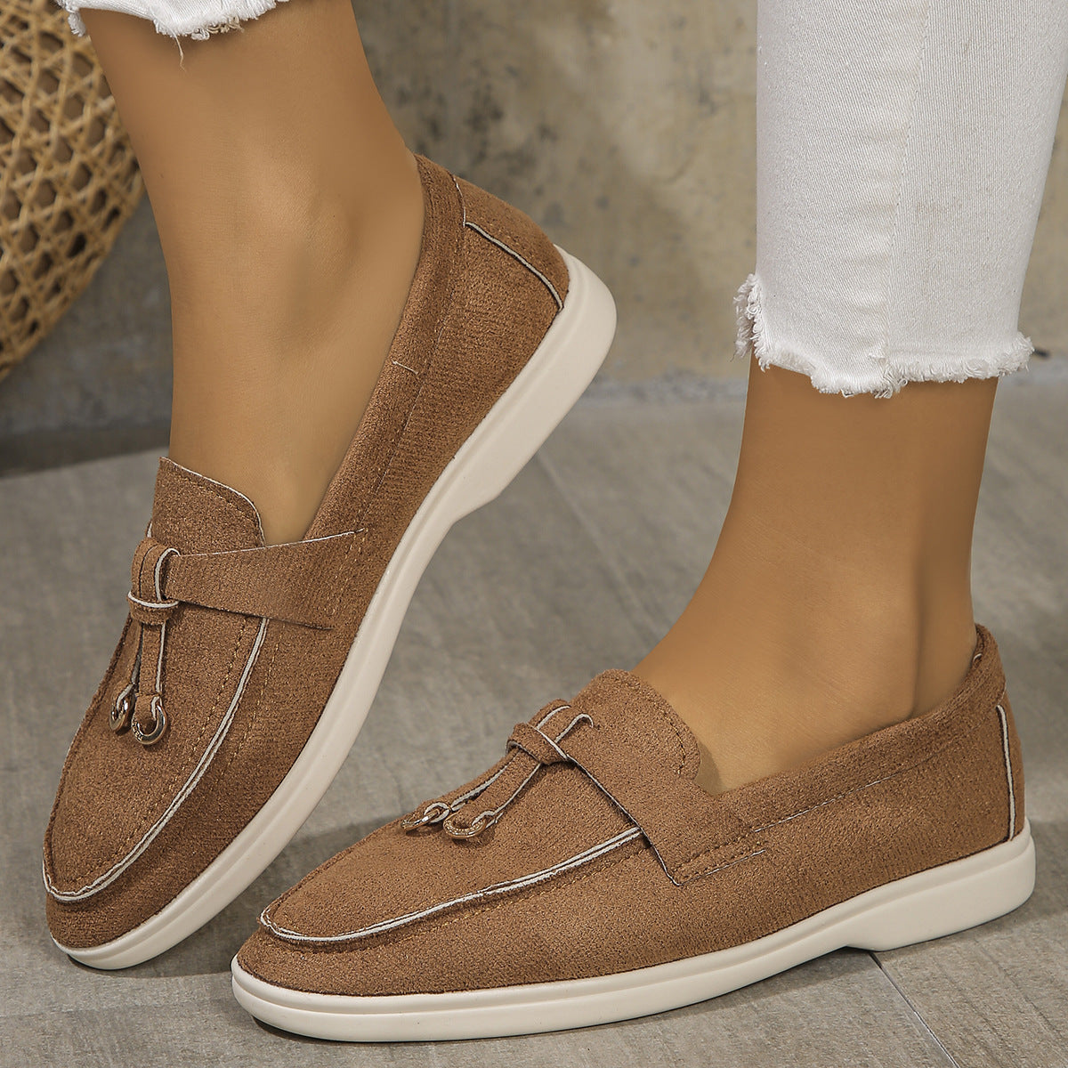 Plus Size Women's Round Toe Slip-on Peas Casual Shoes