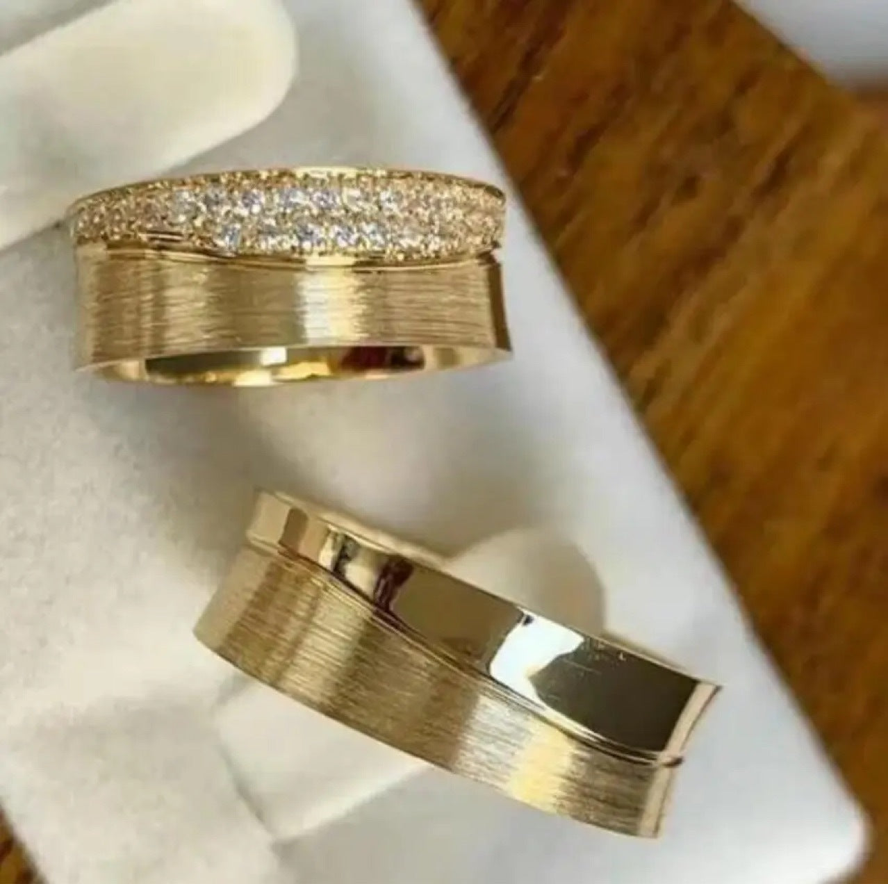 Elegant Gold Tone Textured Band Ring with Pave Zircon Top Layer Fashion Brass Gold Plated Zircon Wide Ring