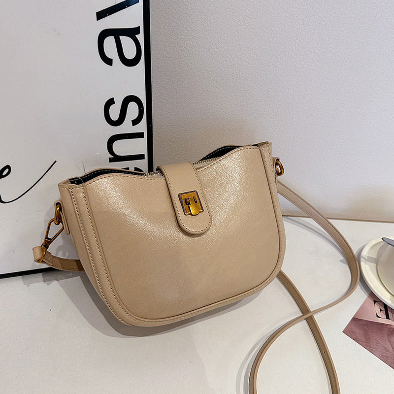 Elegant Buckle Flap Crossbody Bag – Glossy Faux Leather Shoulder Purse Printed Casual Shoulder Trendy Women's Bags