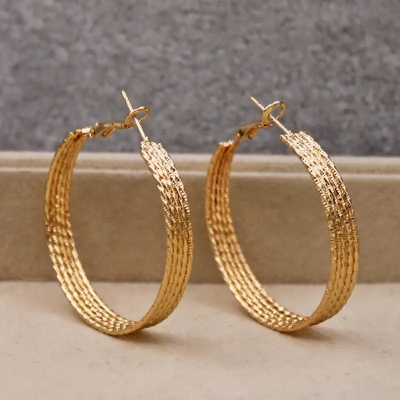 Circle Fashion Personality And Creativity Women's Earrings