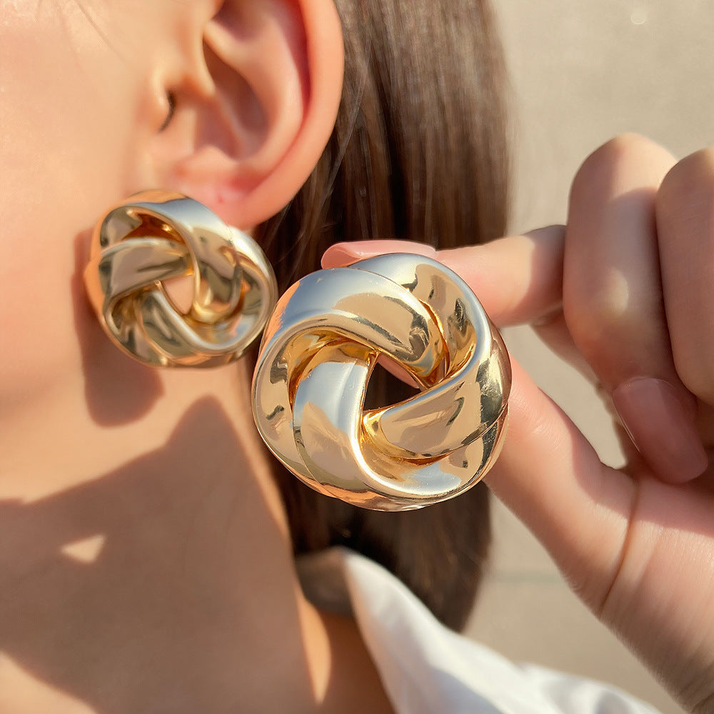 All-match Twisted Alloy Stud Earrings For Women