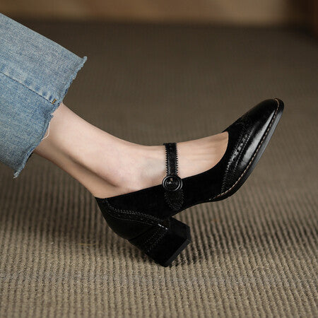Classic Retro Strap Chunky Heel Shoes Square Toe Chunky Heel Vintage Engraving Mary Jane Shoes Women