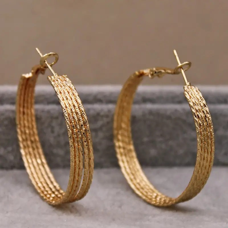 Circle Fashion Personality And Creativity Women's Earrings
