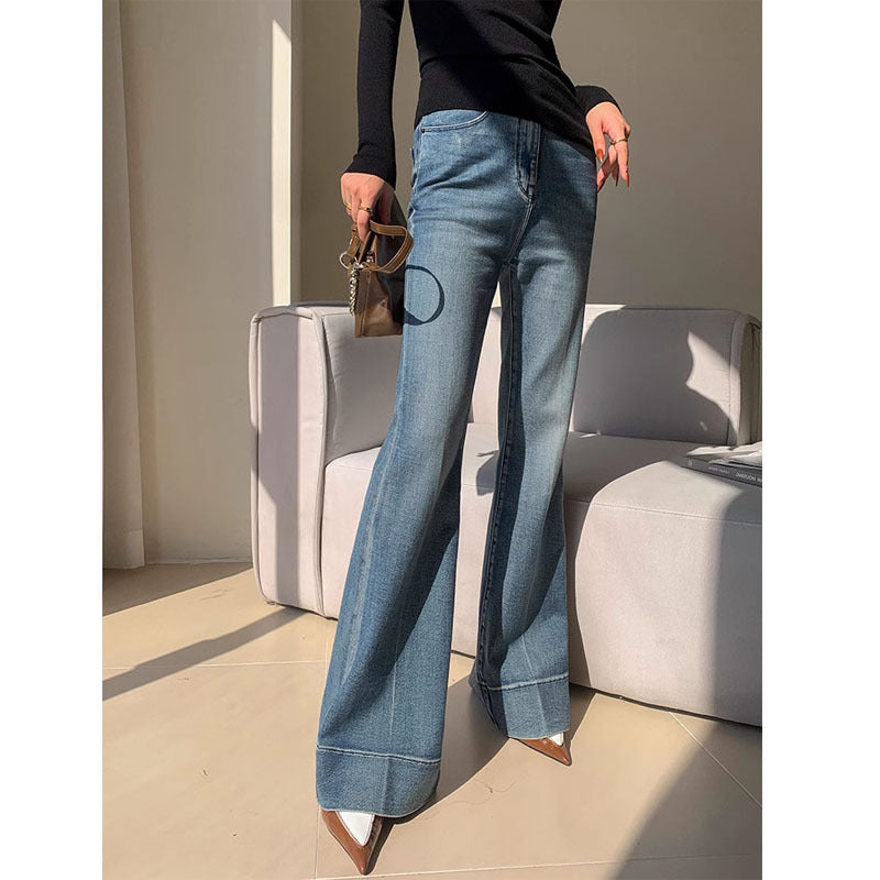 Sleek Lines – High-Waisted Flare Jeans for a Modern Silhouette French Style Temperament Retro Washed Jeans For Women