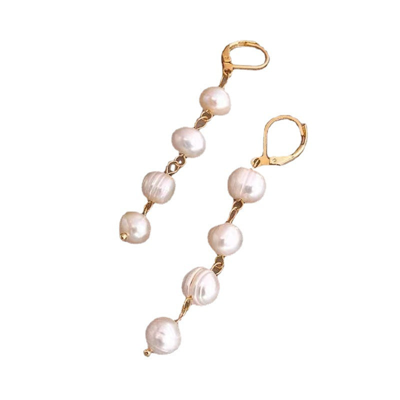 Women's Simple And Natural Freshwater Pearl Pendant Earrings