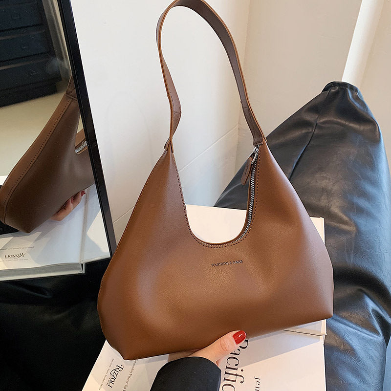 Elegant Solid Color Half Moon Handbag French European And American Retro Simplicity Shoulder Handbag