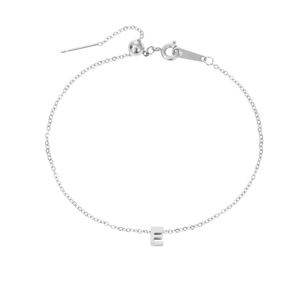 Minimalist Initial Charm Bracelet – Personalized Elegance in Gold & Silver 26 Letters Fashion Personality Stainless Steel Letter Bracelet