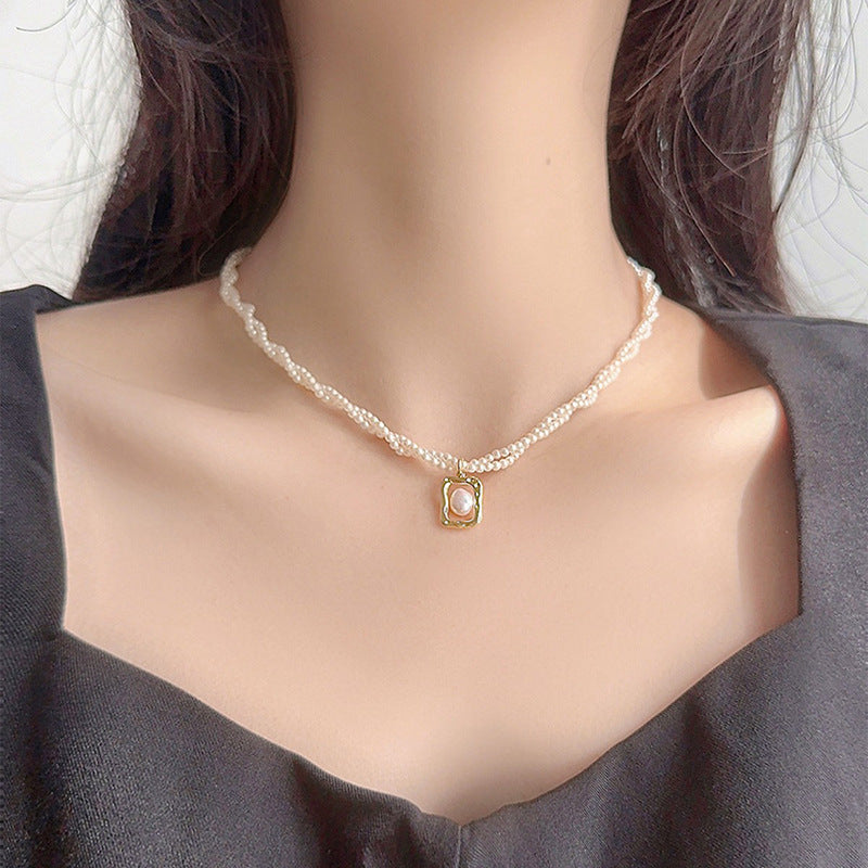 Niche Double Layer Twin Small Rice-shaped Beads Clavicle Temperament Entry Lux Fashion Necklace