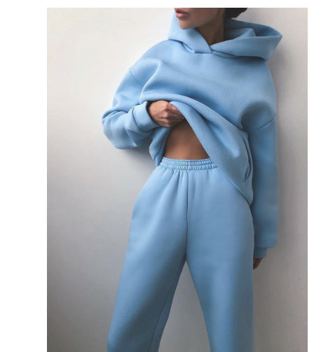 Chic Street Lounge Set – Cozy Meets Couture Women's New Hooded Sweatshirt Sports Suit