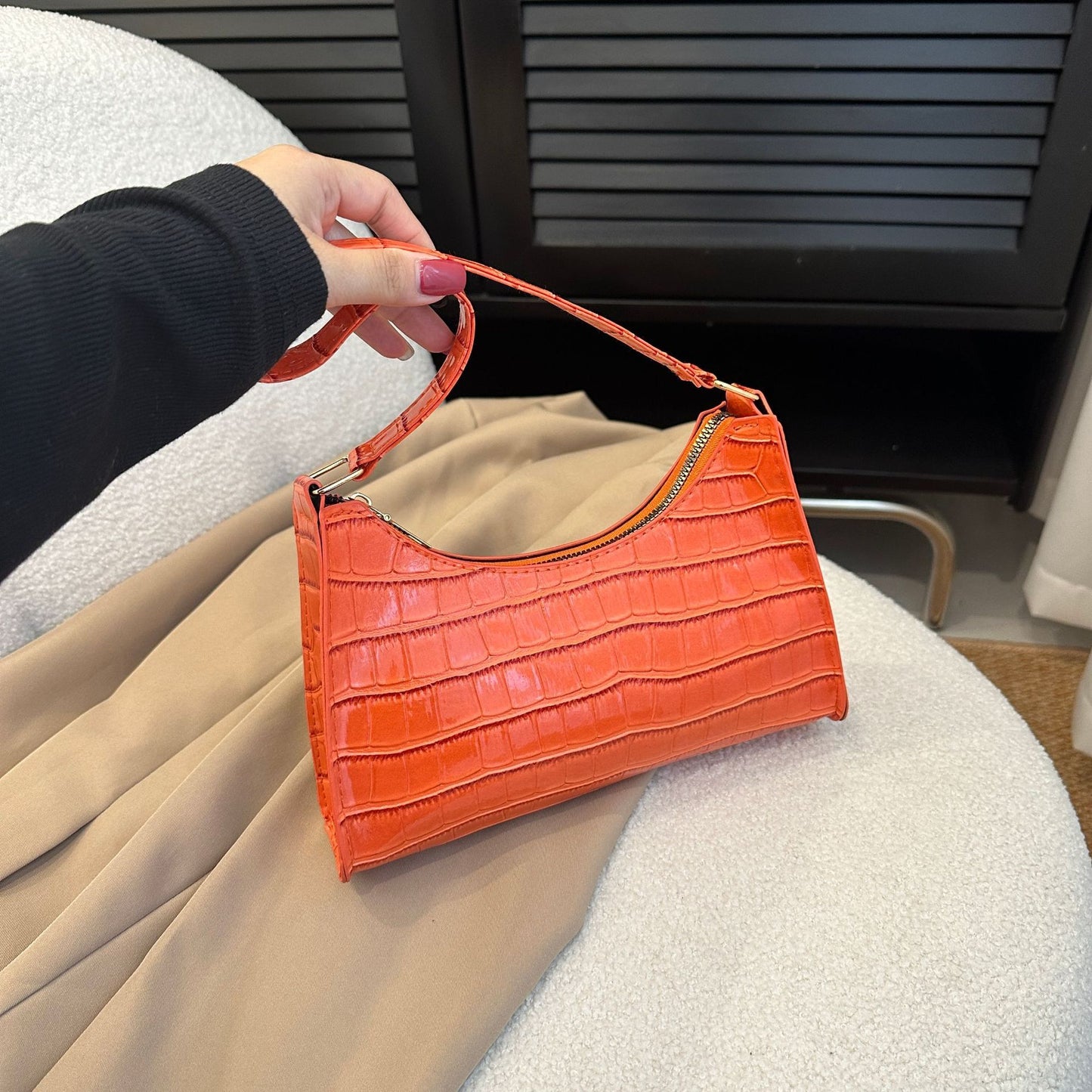 Elegant Crocodile Textured Shoulder Purse | Perfect for Day or Night Embossed Underarm Stone Pattern Candy Color Shoulder Bag