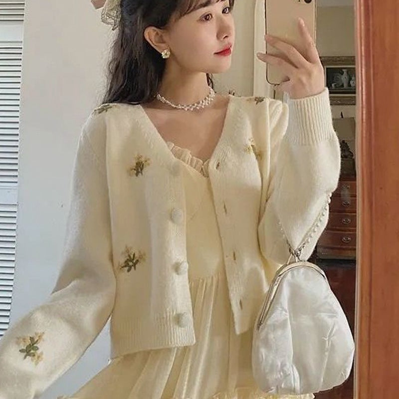 Korean Style Cropped Embroidered Knit Top - Casual & Elegant Long Sleeve Top Korean Short Thin Sweater Jacket