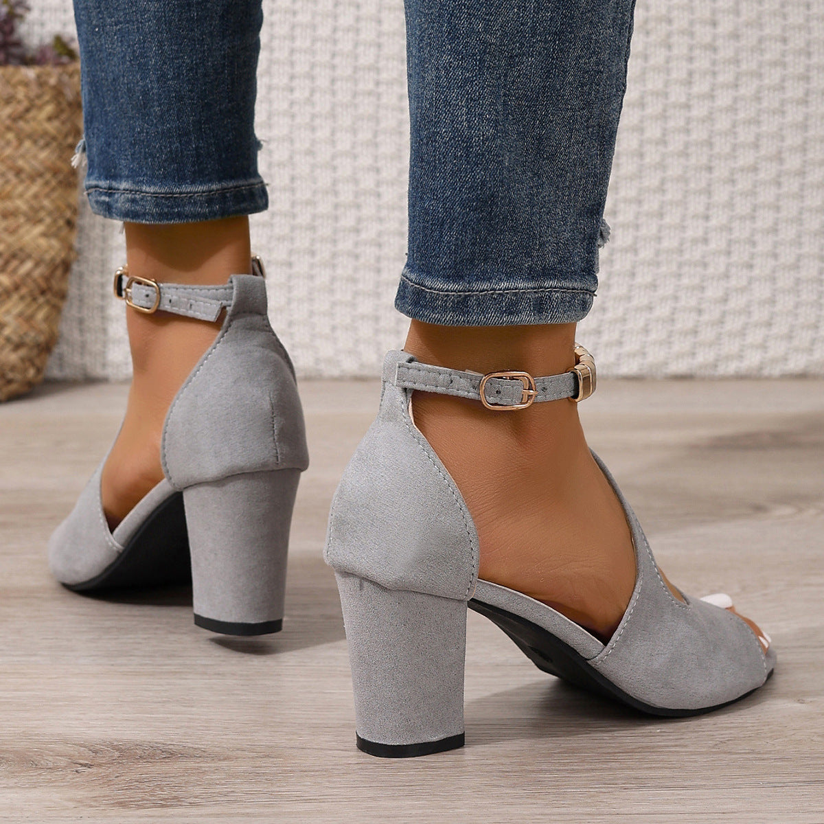 Elegant Everyday Mid-Heel Sandals Buckle Suede Chunky Heel Roman High Heels