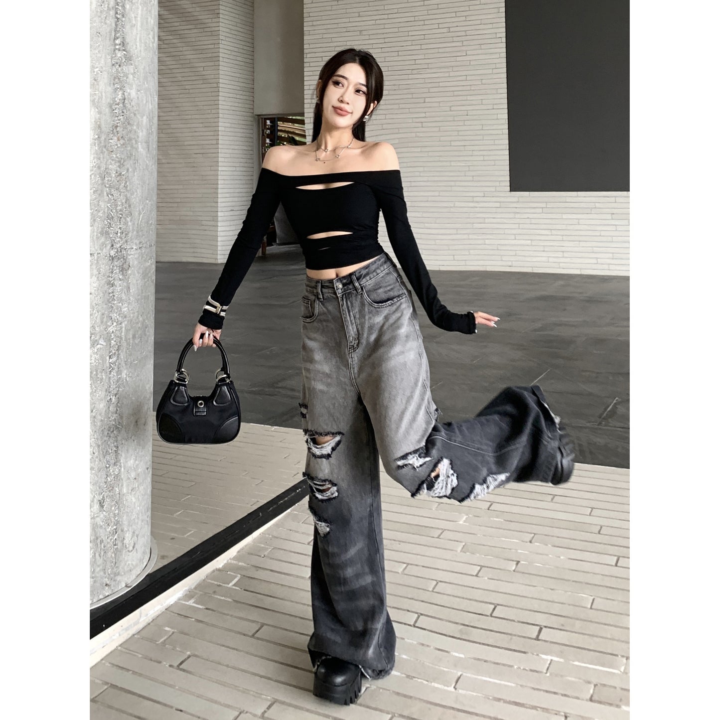 Distressed Black Wash Wide-Leg Jeans – Street Rebel Fit Gradient Color Big Ripped Hot Girl Wide Leg Jeans For Women