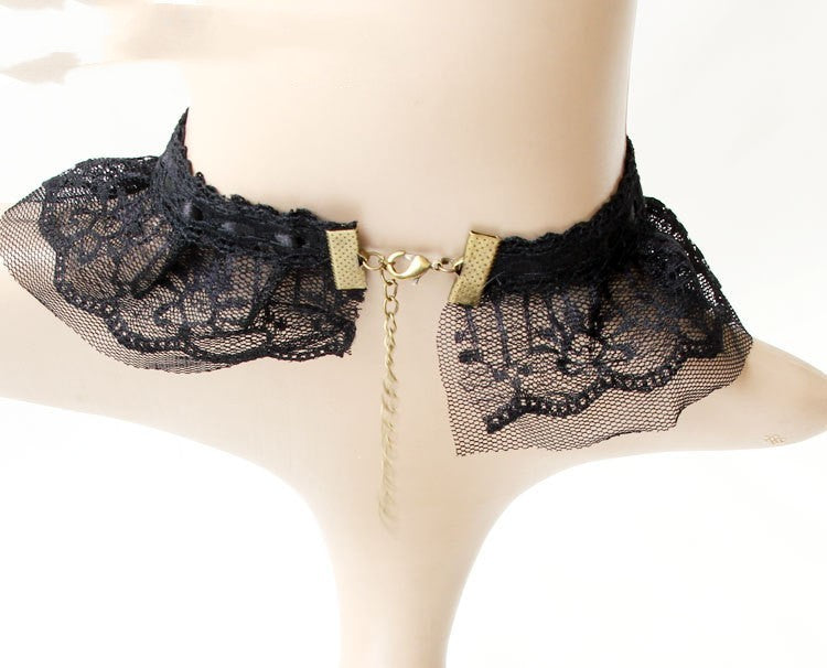 Lace Retro Wide Necklace Short Clavicle Necklace
