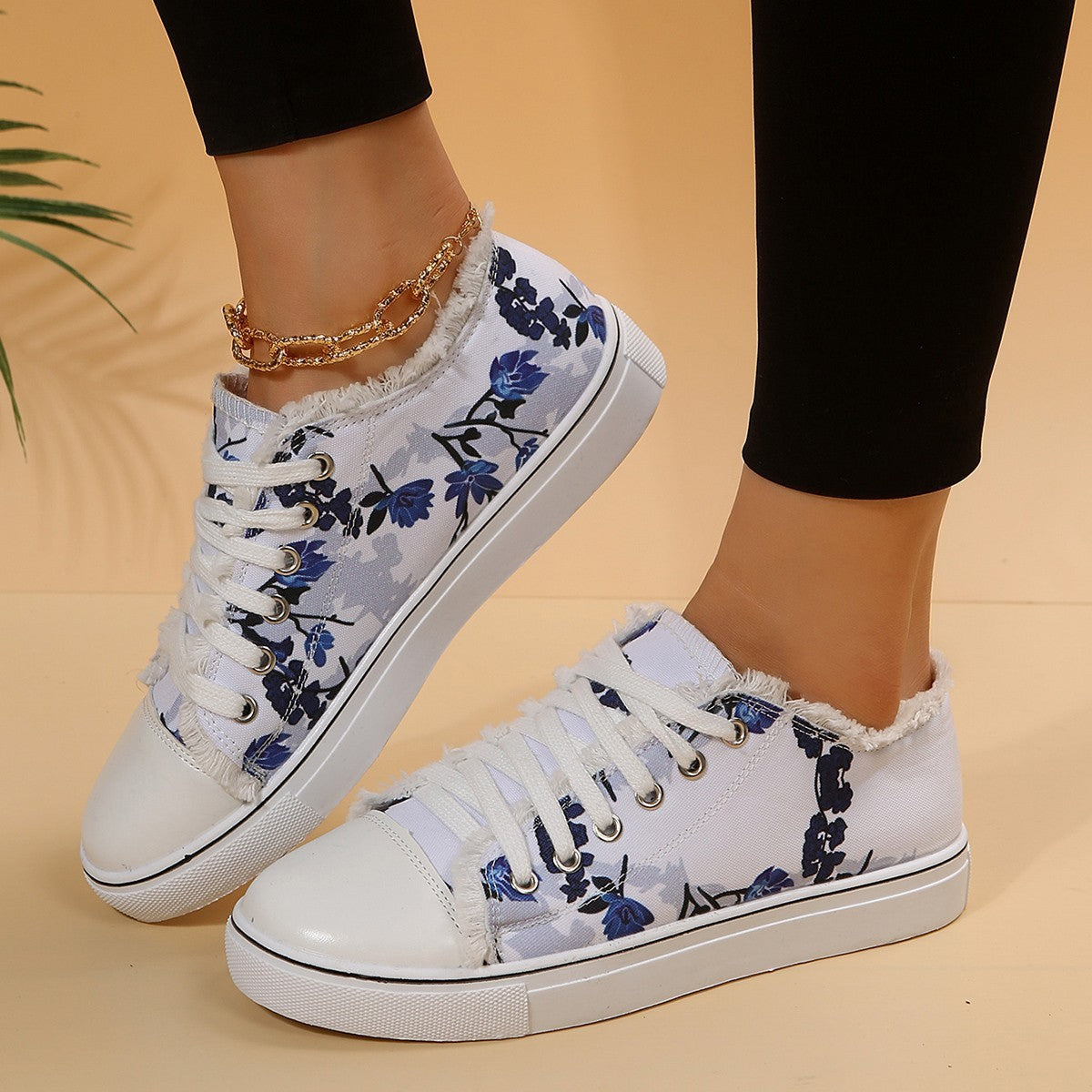 Floral Print Canvas Sneakers Casual Flat Canvas Shoes Flowers Lace-up Flowers Print Loafers Women Walking Shoes