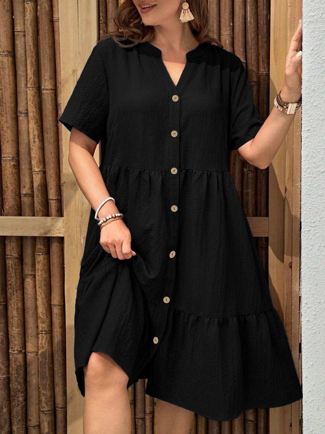Plus Size Buttoned Dress - Summer Casual V-Neck Short Sleeve Midi Dress
