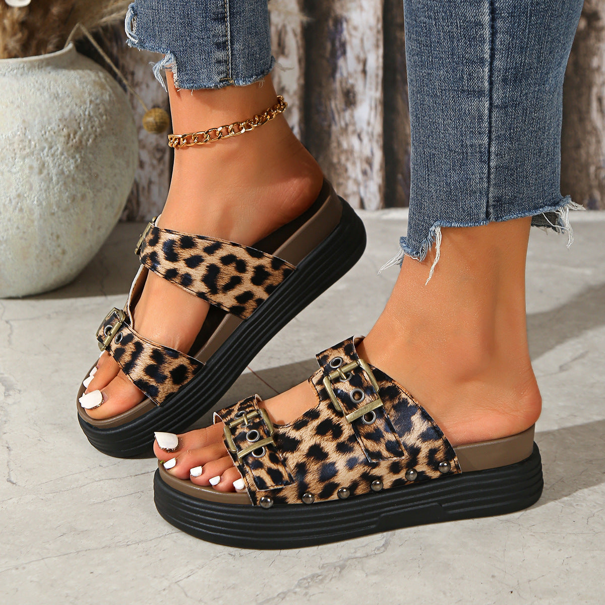 Stylish Open Toe Buckled Summer Sandals Women's Thick-soled Fashion Double-row Diamond Slippers Vacation Beach Shoes