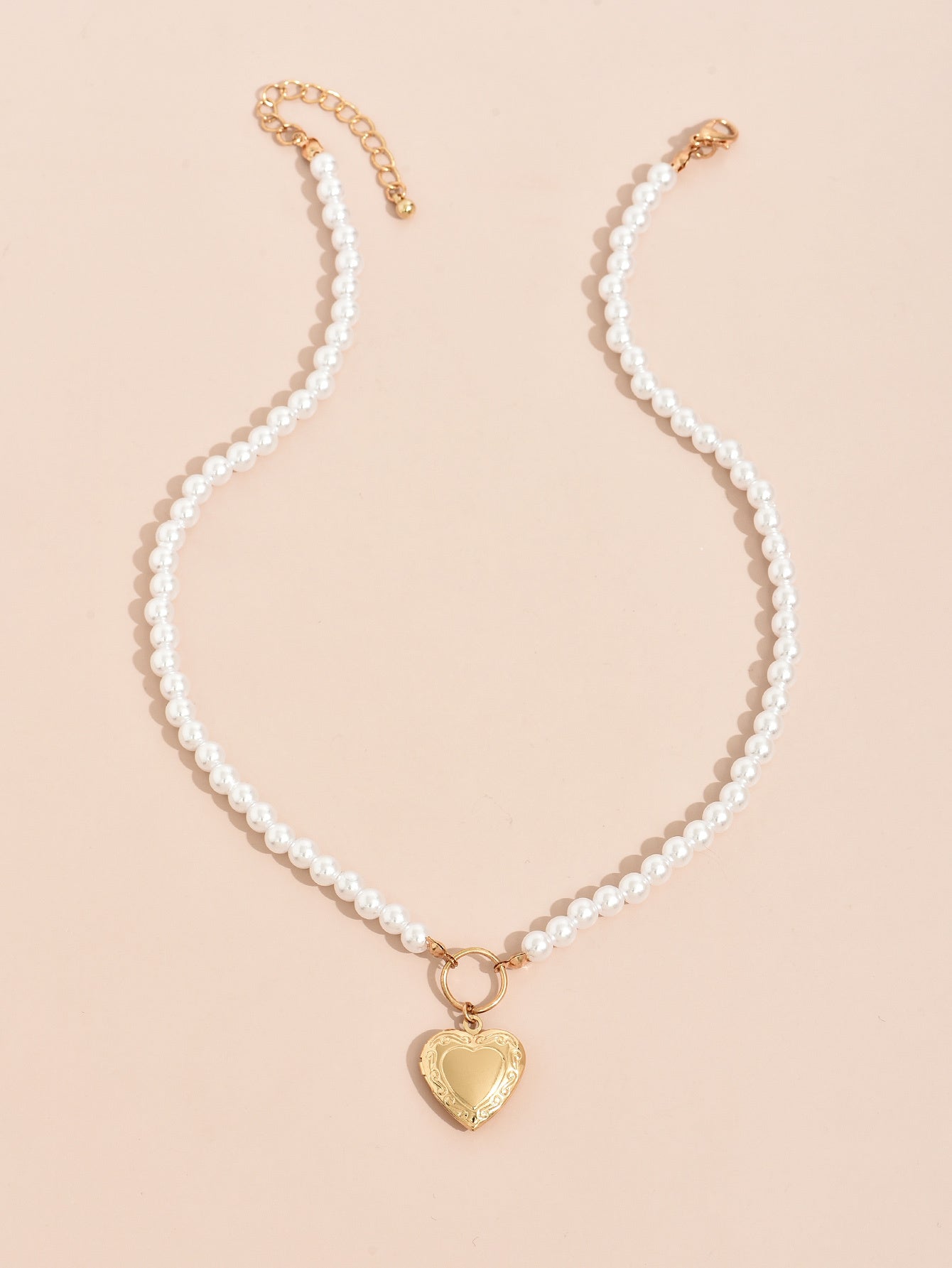 Romantic Pearl Heart Pendant Necklace – Vintage-Inspired Choker Fashion Necklace Cold Wind Clavicle Chain For Women's