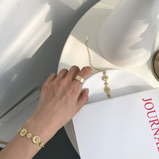 minimal Golden Bracelet for womens