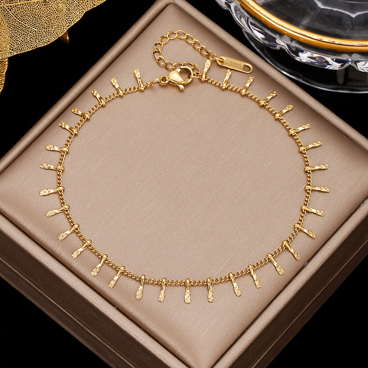 Dainty Gold Anklets Collection - Stainless Steel & Charm Designs European And American Style Summer Beach Sexy Foot Accessories