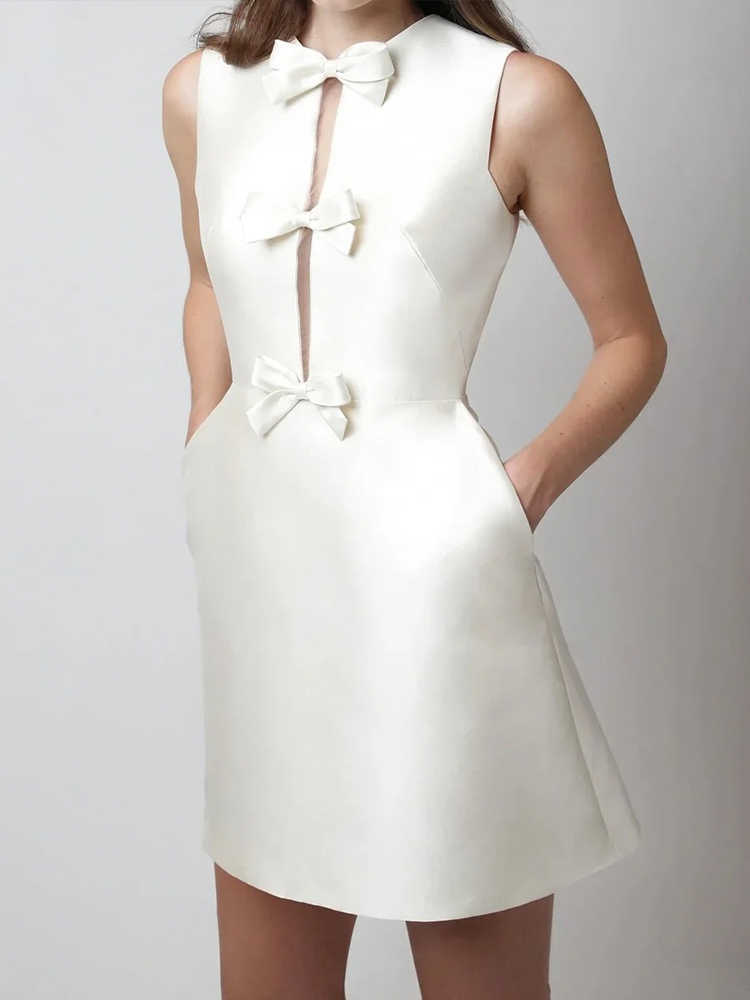 Cute & Stylish Sleeveless A-Line Dress with Unique Front Design Light Wedding Dress Satin Bride Engagement Gown Dress