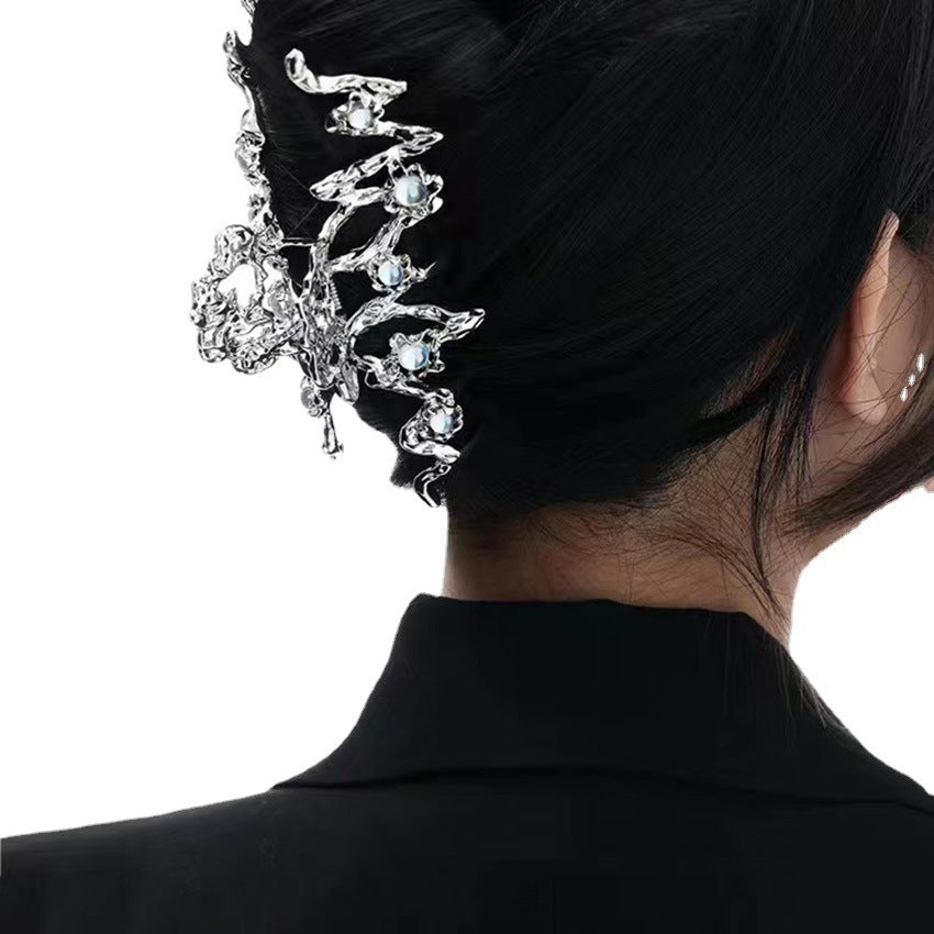 Elegant Statement Hair Clip for Updos Shark  Minority Personality Hair Accessories