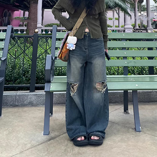 Distressed Vintage Wide-Leg Jeans – Effortless Streetwear Cool Retro Washed Ripped Jeans For Women