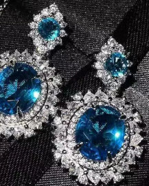 Elegant Evening Wear Set with Large Faceted Crystal & Sparkling Halo Luxury Premium Three-piece Inlaid Ring Bracelet